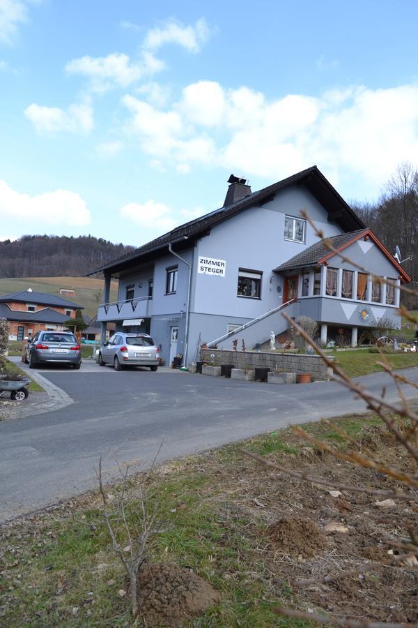 Zimmer Steger Gnas Buitenkant foto